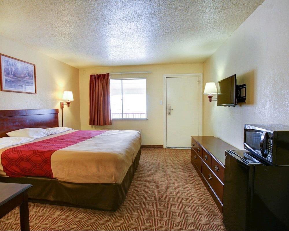 Econo Lodge San Marcos University Area Extérieur photo