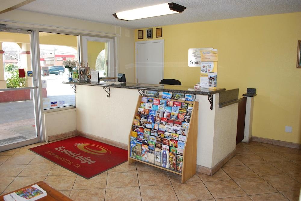 Econo Lodge San Marcos University Area Extérieur photo