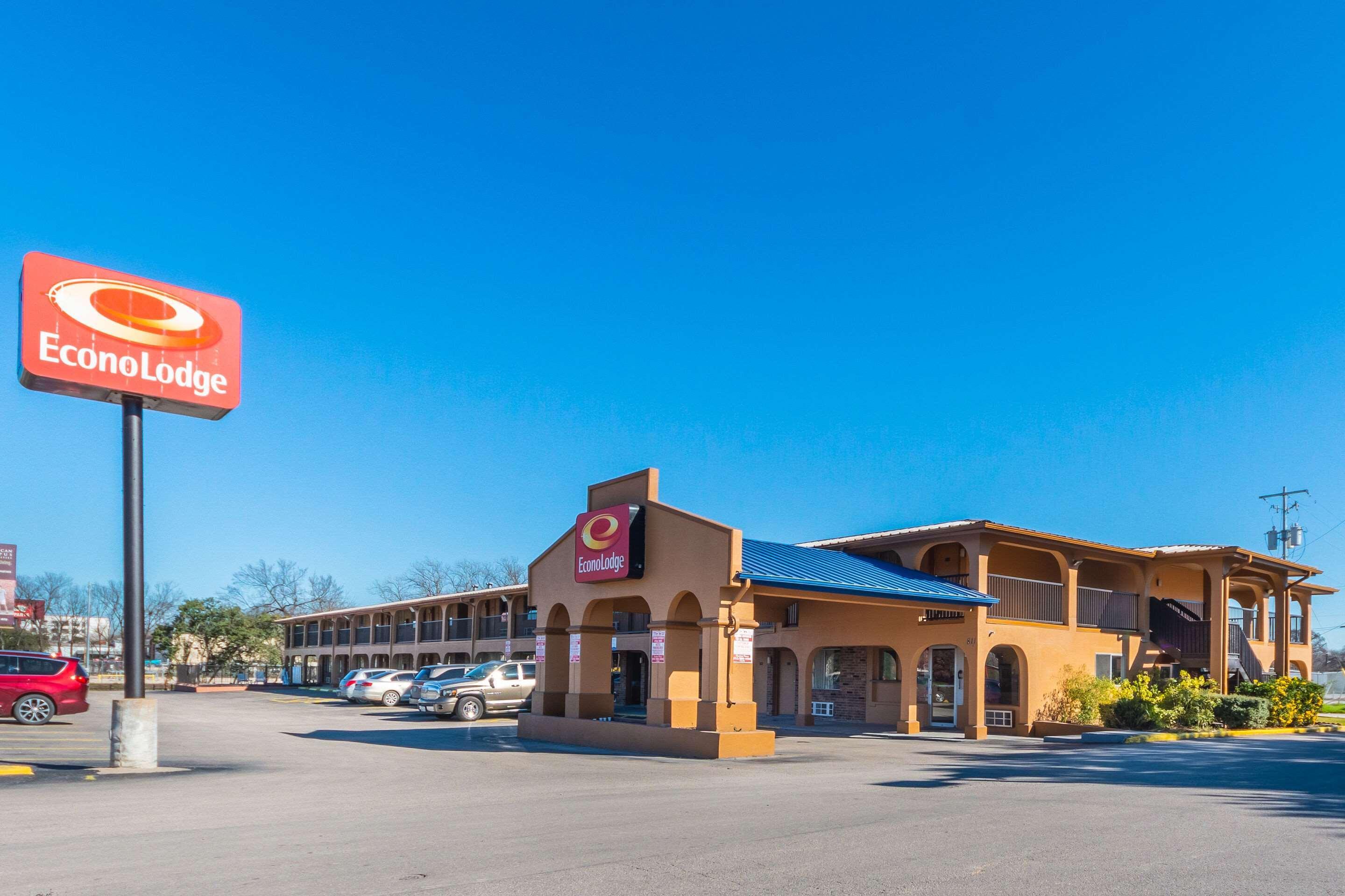 Econo Lodge San Marcos University Area Extérieur photo