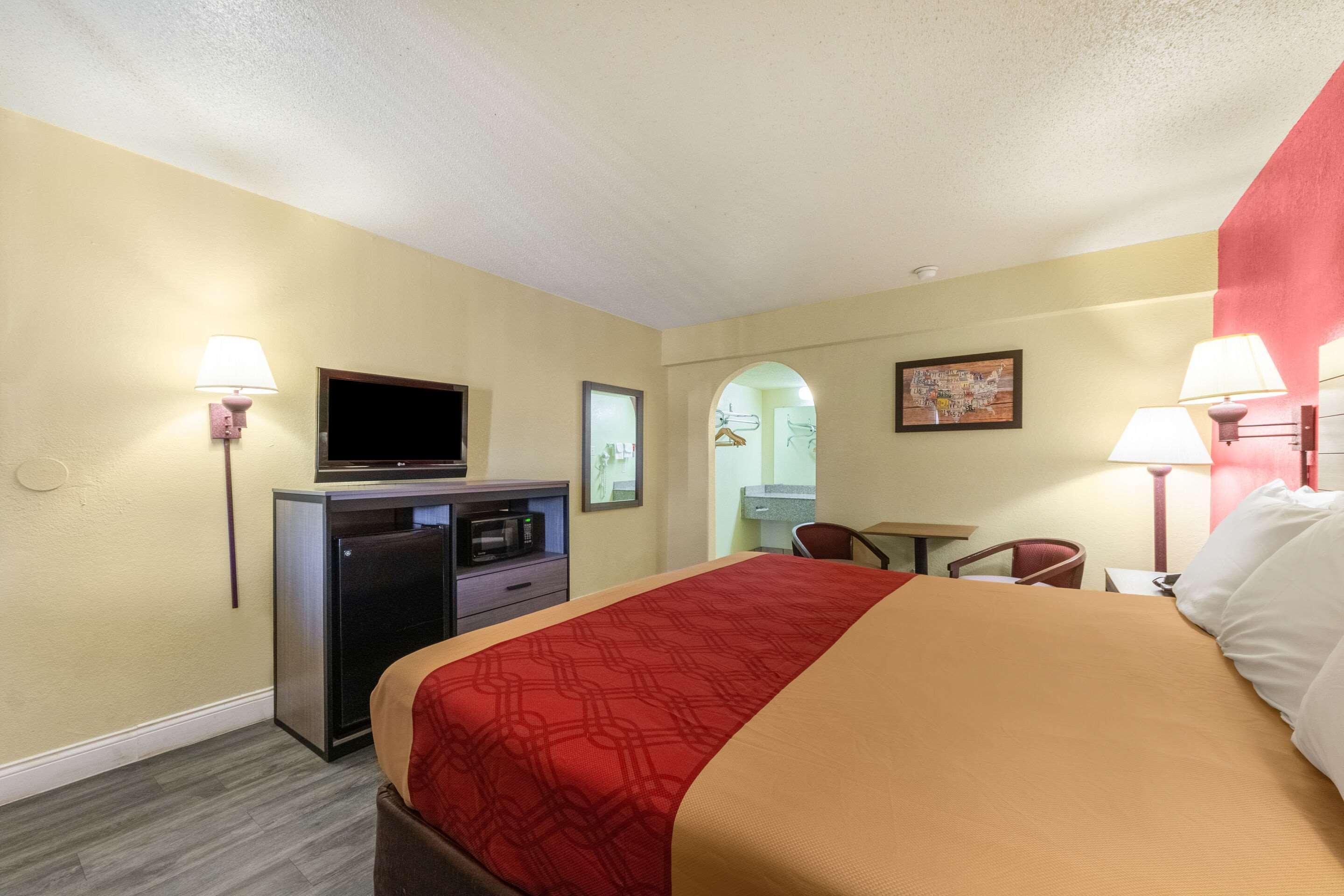 Econo Lodge San Marcos University Area Extérieur photo